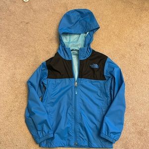 The North Face excellent used condition light weight windbreaker/ rain jacket